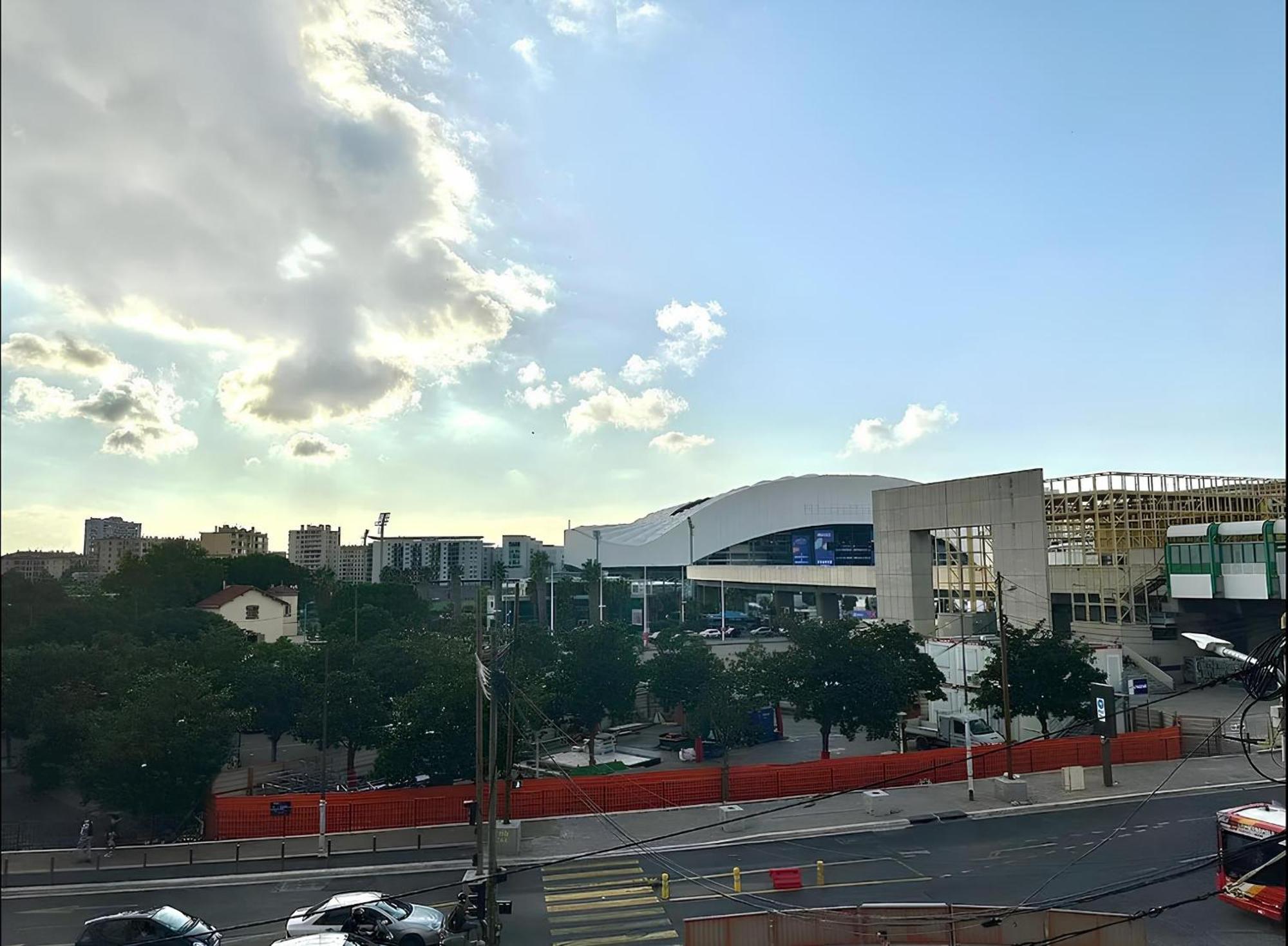 Magnifique Appartement En Face Du Stade Velodrome Марсель Екстер'єр фото