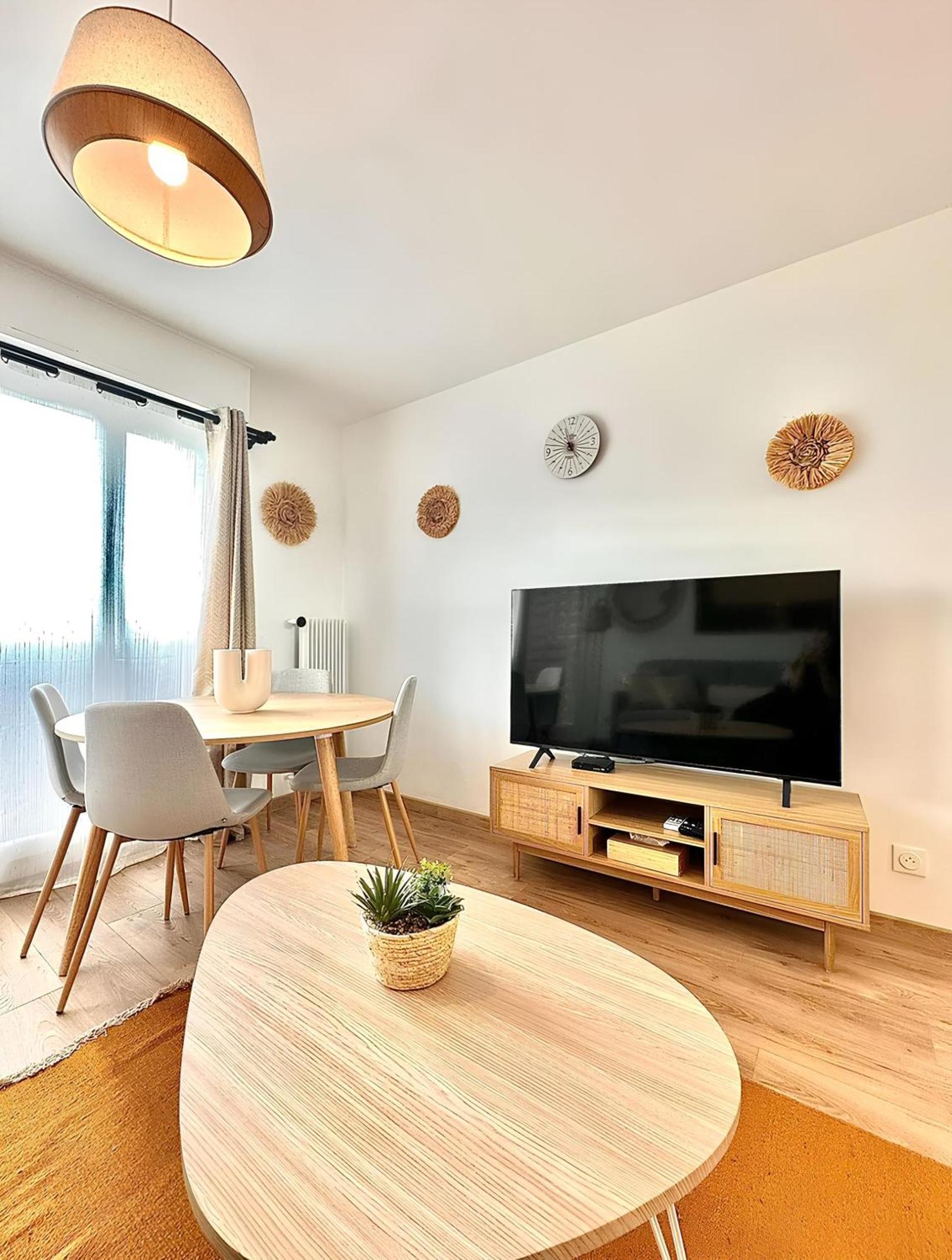 Magnifique Appartement En Face Du Stade Velodrome Марсель Екстер'єр фото